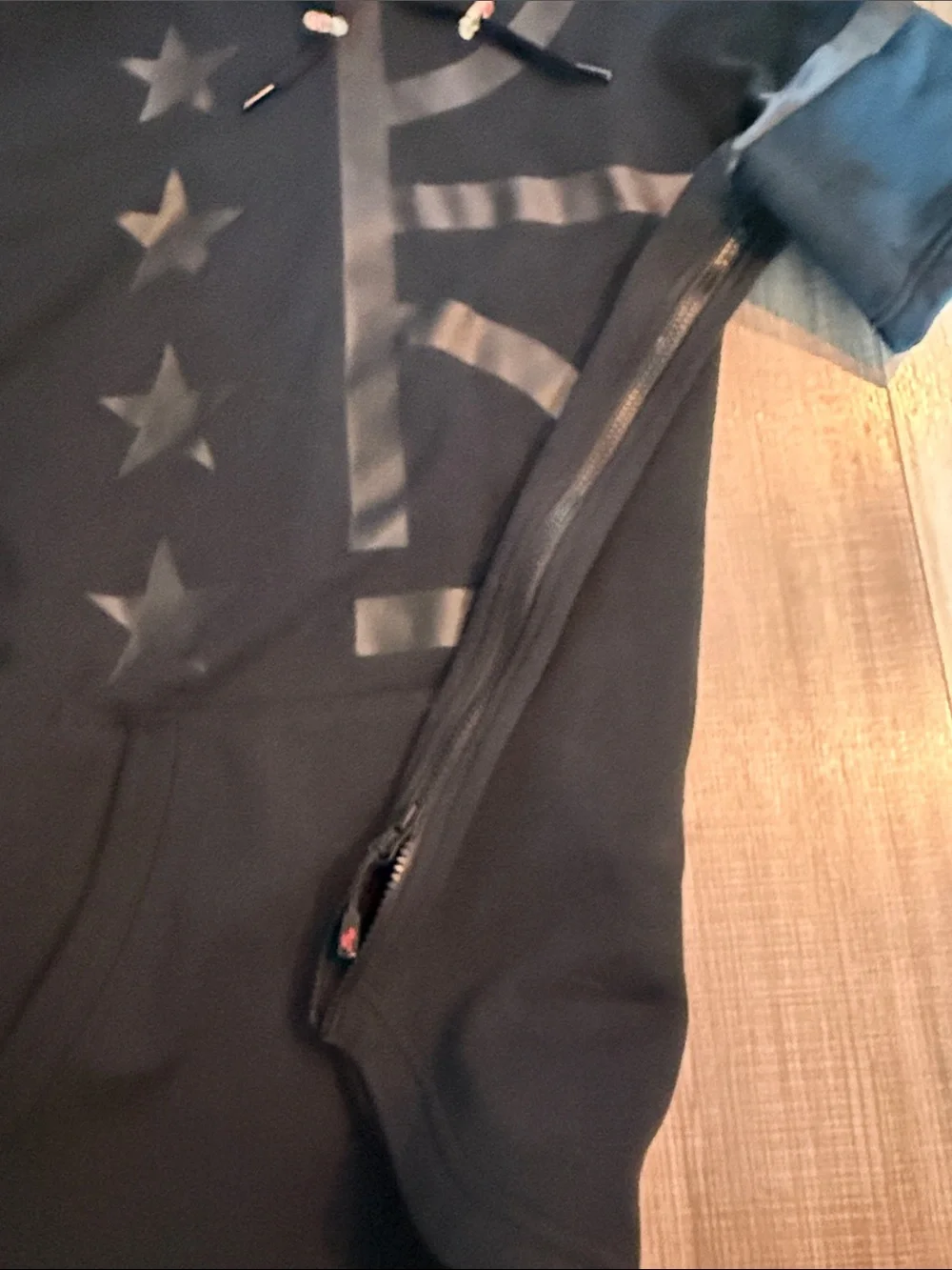 Nike Black Short-Sleeve Hooded Pullover with Matte Star & Stripe Graphic